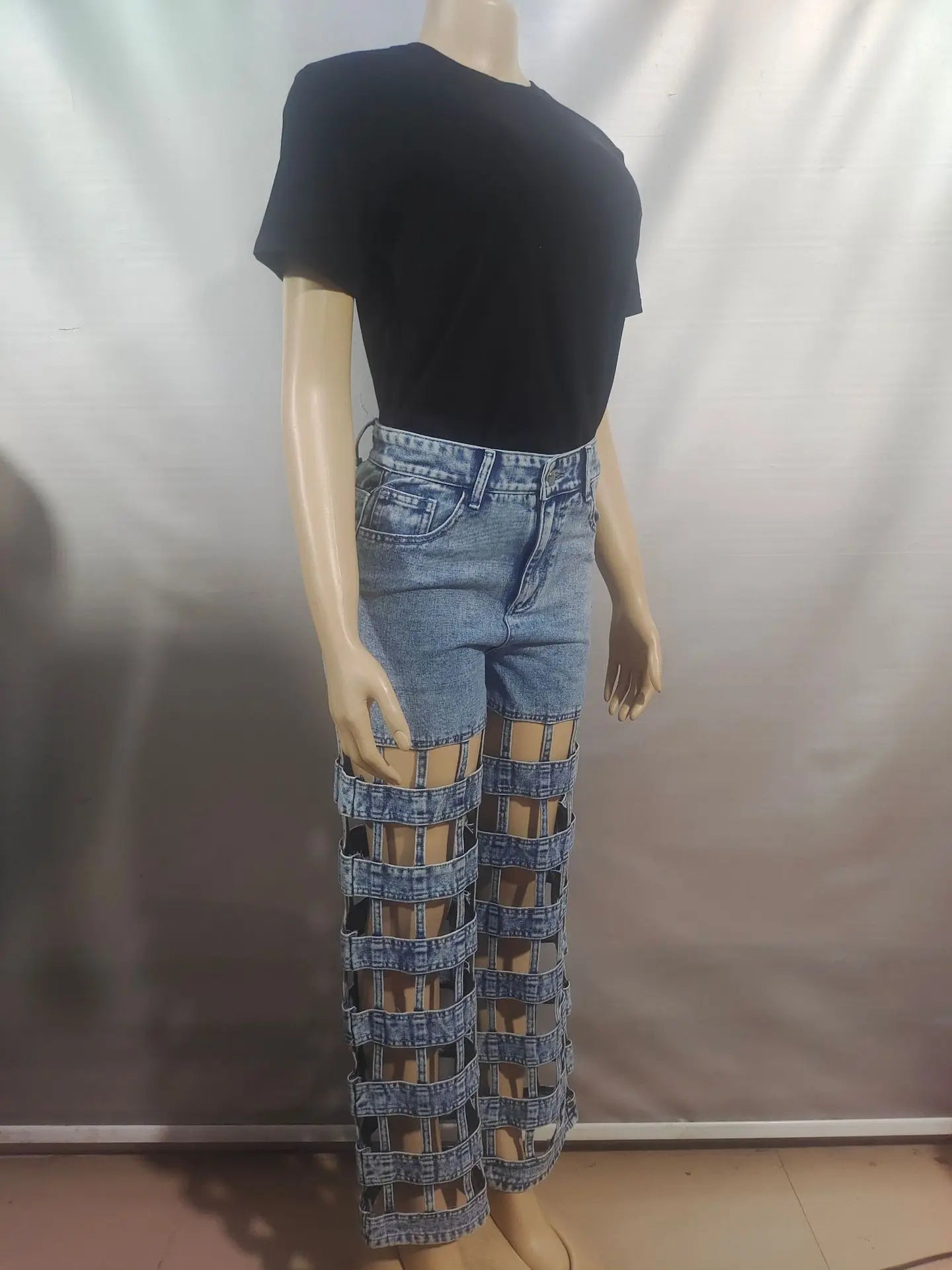 Women Hollow Out High-Waisted Jeans